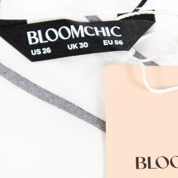 Bloomchic Abstract Print Wrap Curvy Hem Tank Top 26/4X - NWT - Picture 6 of 9